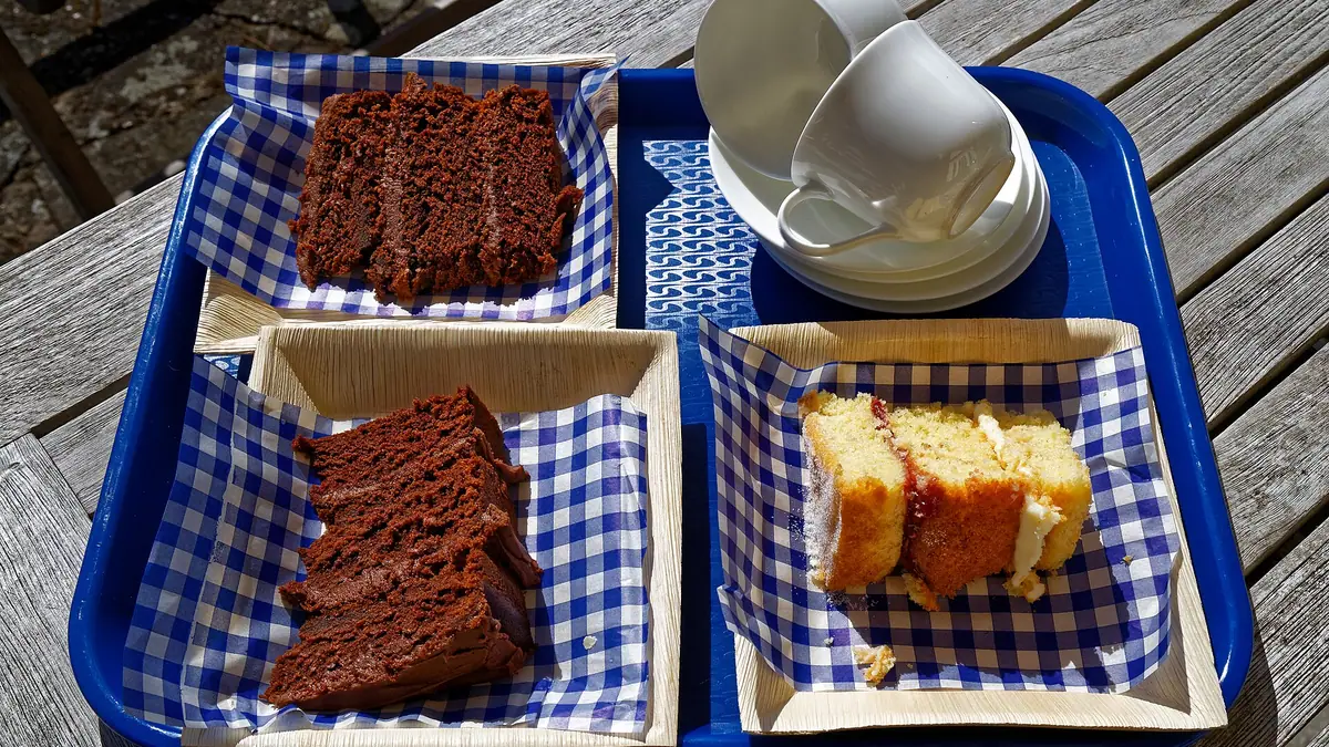 The Clementine Cakery – cake shop in Wadebridge town centre